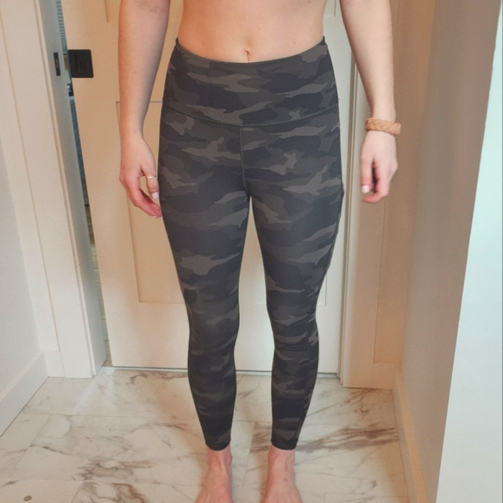 Athleta leggings